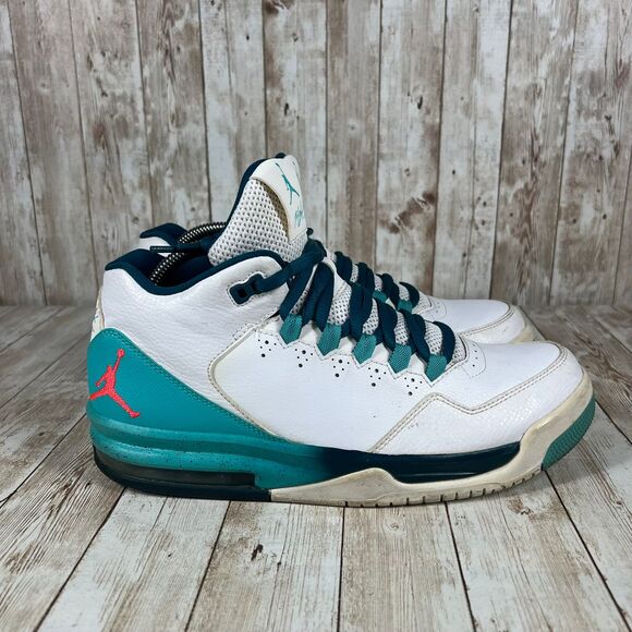 Jordan Flight Men's Basketball Sneakers‎ White Teal Retro 705155 127 Size 9 - Picture 1 of 8